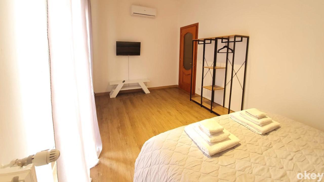 Twin Room Apulia Accommodation - Bari Policlinico Ngoại thất bức ảnh